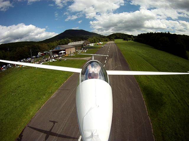 vlcsnap-2011-08-29-13h53m02s0_20pc.jpg